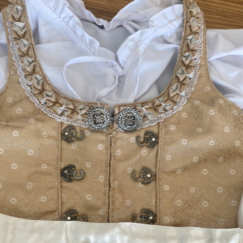 New TEINDL TRACHTEN Girl München Salzburg Dirndl Apron Dress Top 7-8 122 - Picture 3 of 9